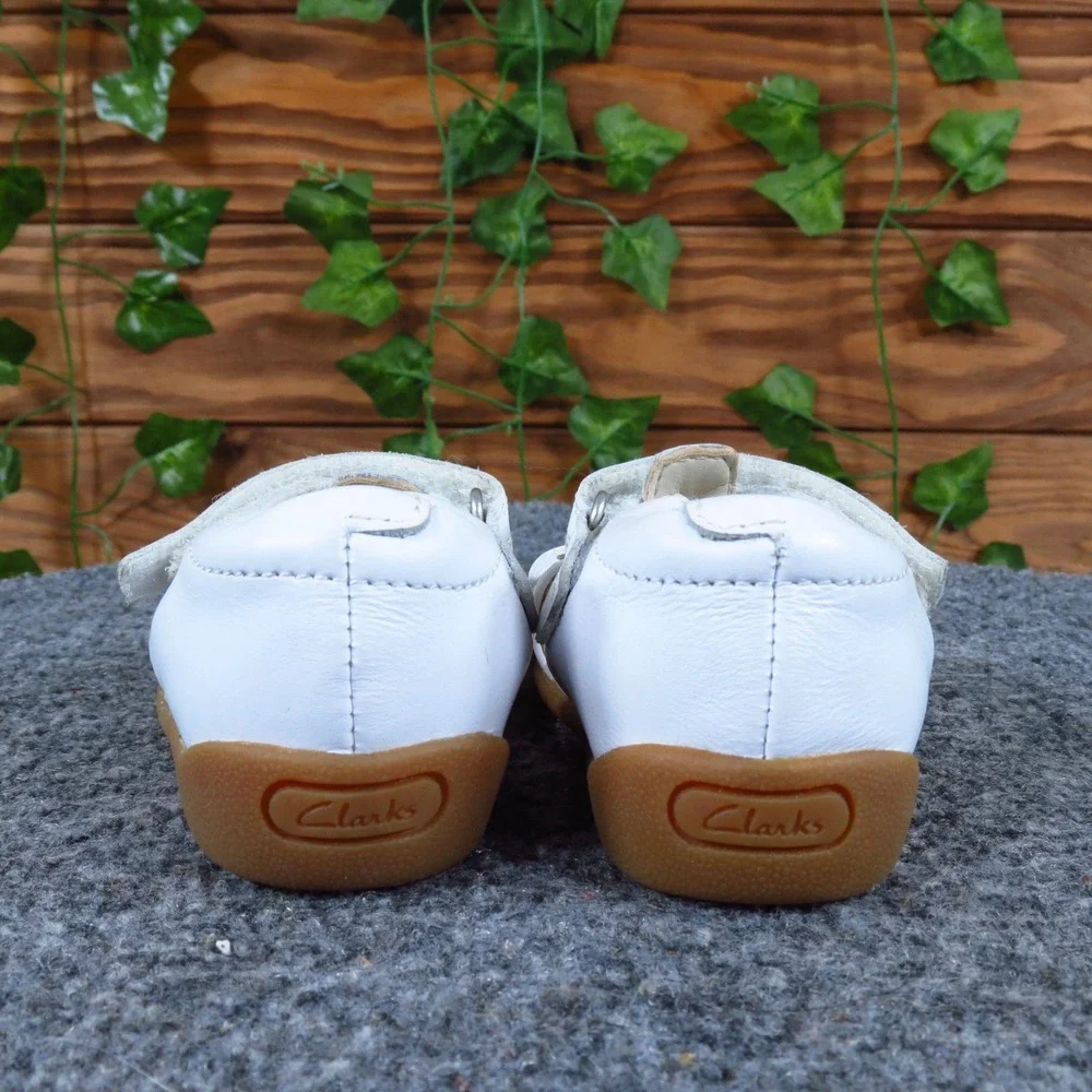 Clarks roamer star